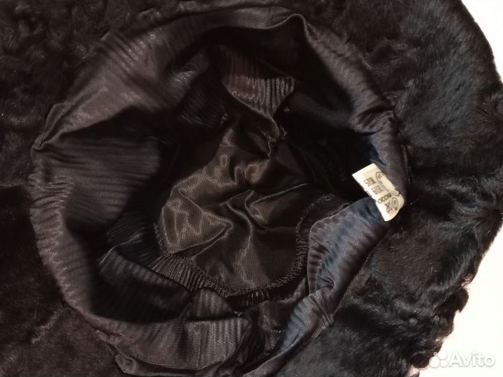 Шляпка каракулевая