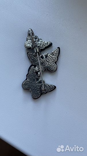 Серьги и брошь (подвеска) с перламутром