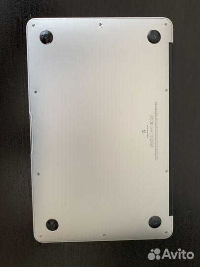 Apple MacBook Air 11 2011