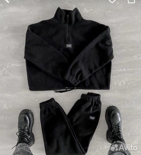 Спортивный костюм женский