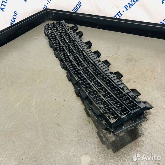 Renault Megane 2 решетка бампера (Авторазбор Атп)