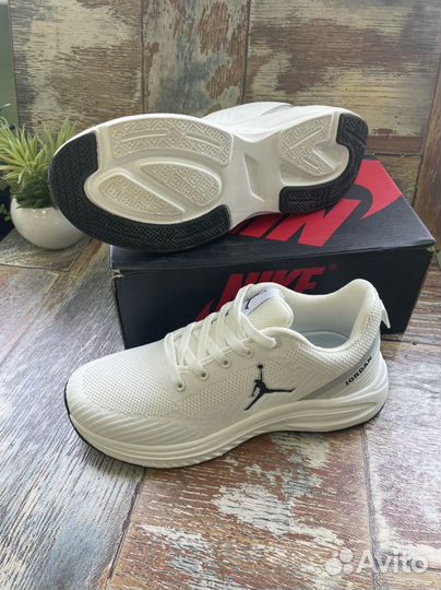 Кроссовки мужские Nike. Размер 40/41/42/43/44