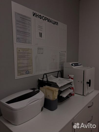 Маникюр покрытие гель-лак, укрепление, педикюр