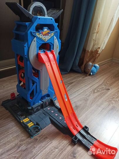Гараж Hot Wheels FTB68 Хот Вилс Сити