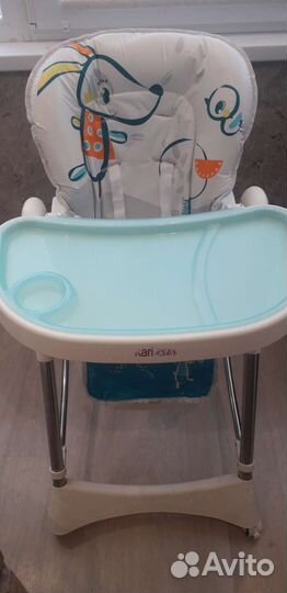 Стульчик для кормления kari