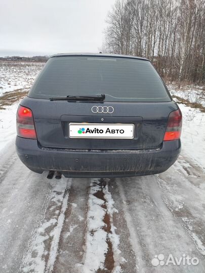 Audi A4 1.8 МТ, 2000, 140 000 км