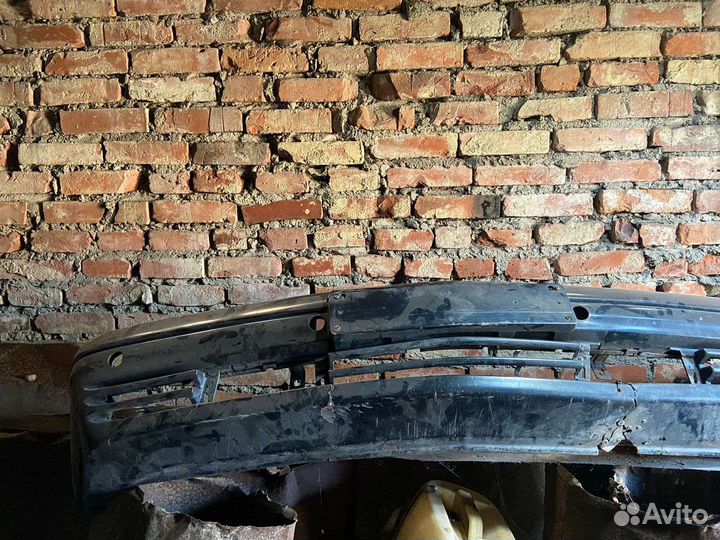Бампер передний w140