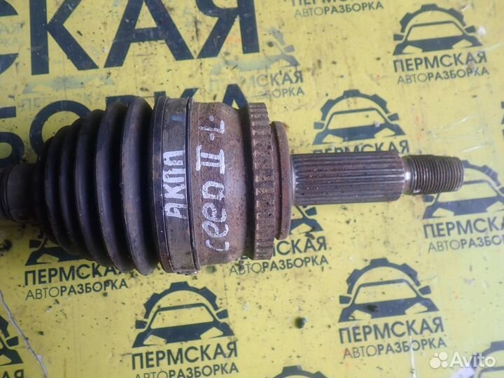 Полуось передняя левая для Kia Ceed 2012-2018