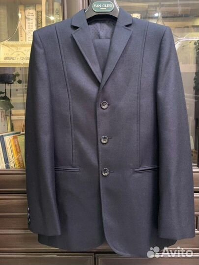 Костюм школьный