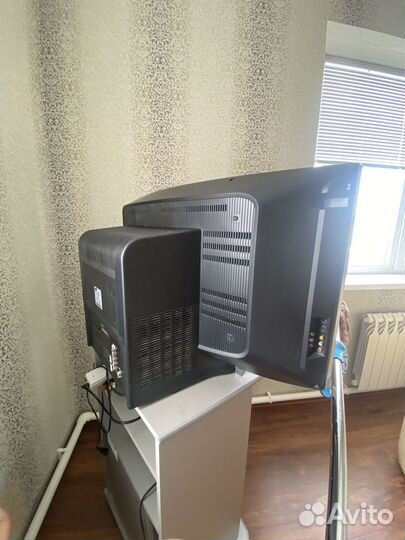 Телевизор samsung