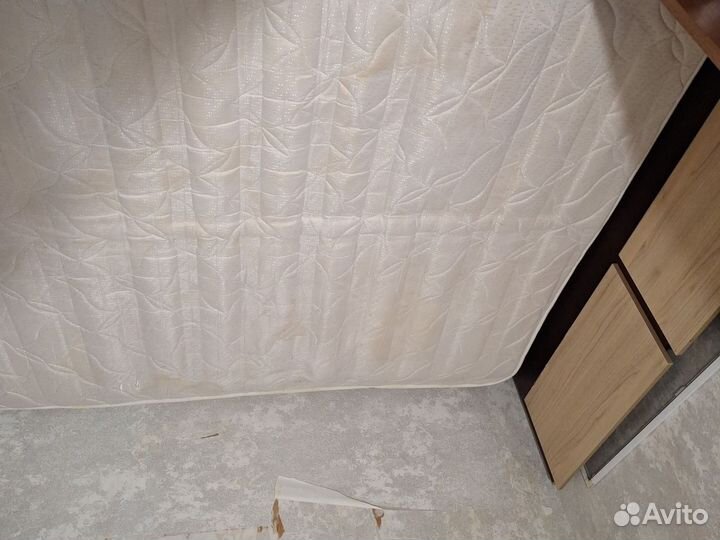 Кровать двухспальная 160 200