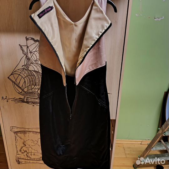 Платье вечернее