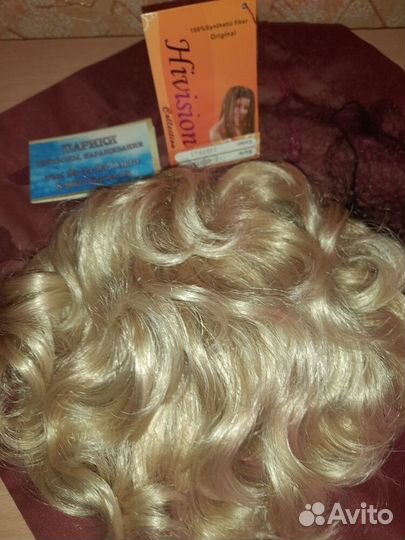 Парики и шиньоны