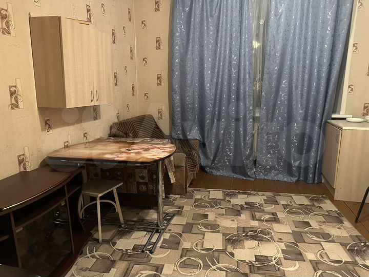 Комната 19 м² в 3-к., 1/6 эт.