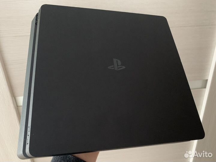 Sony PS4 Slim 1Tb