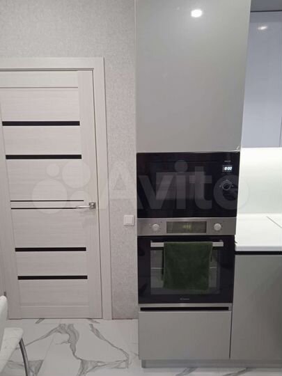 2-к. квартира, 55 м², 1/12 эт.