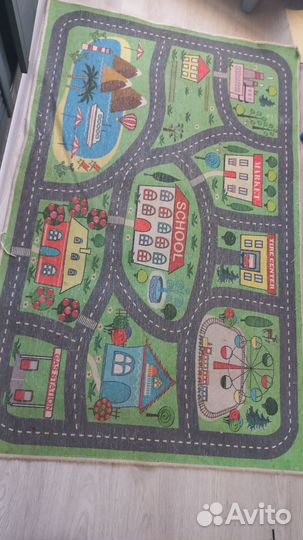 Игровой ковер с дорогой и домами