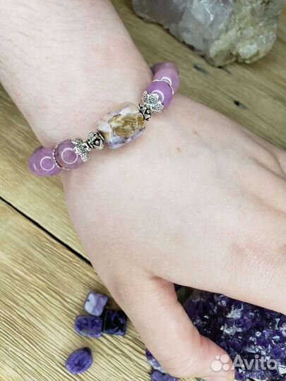 Браслет из лепидолита и чароита