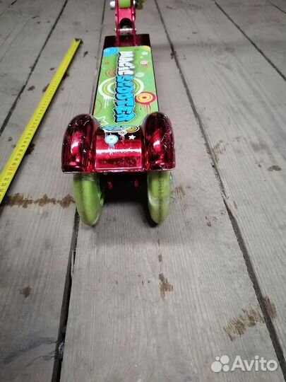 Детский самокат Magic scooter