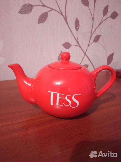 Заварочный чайник с символикой tess