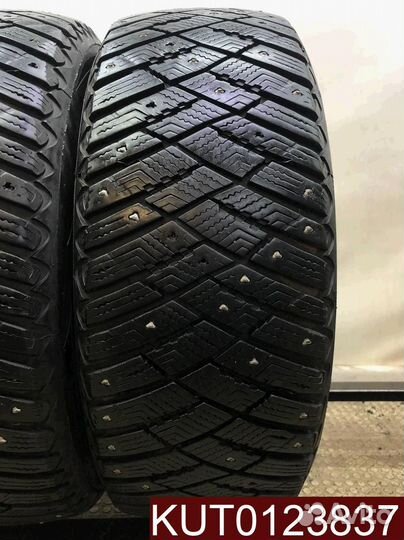 Goodyear Ultragrip Ice Arctic 205/55 R16 94T