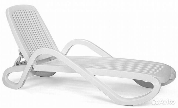 Шезлонг-лежак пластиковый Nardi, Eden