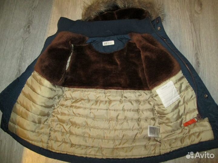 Куртка на мальчика зимняя на 5- 6 лет
