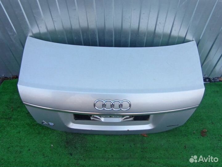 Крышка багажника Audi A6 4F2 2006