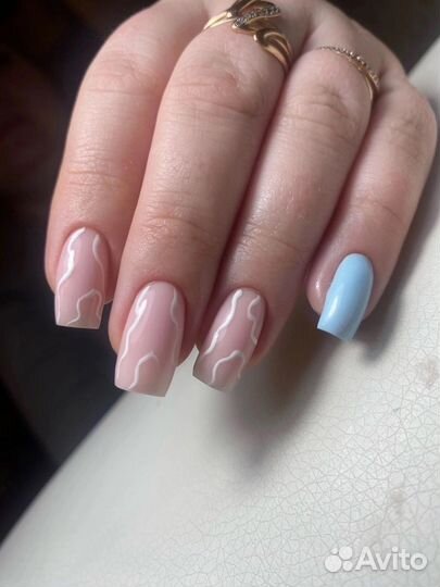 Мастер маникюра