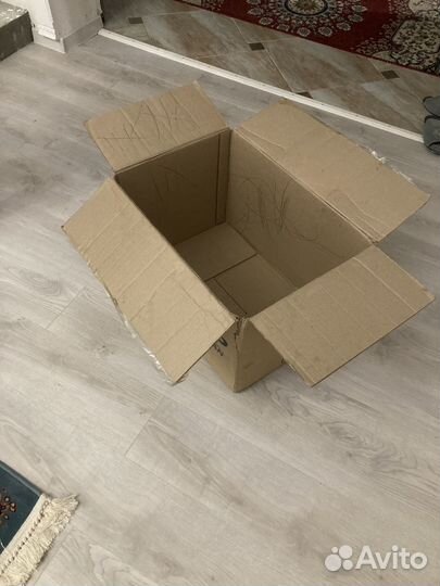 Коробки картонные бу