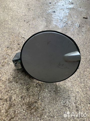 Лючок бензобака Opel Astra H седан