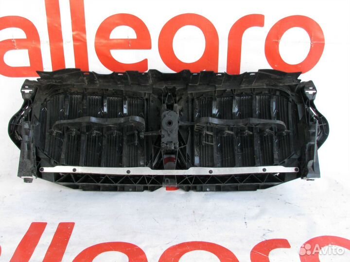 BMW X6 G06 решетка радиатора жалюзи 2020