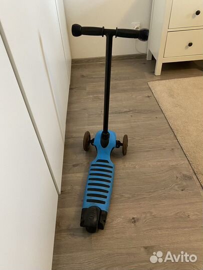 Самокат scooter трехколесный