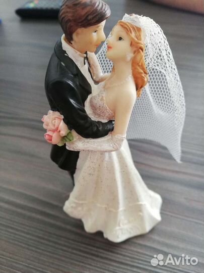 Фигурка для свадебного торта