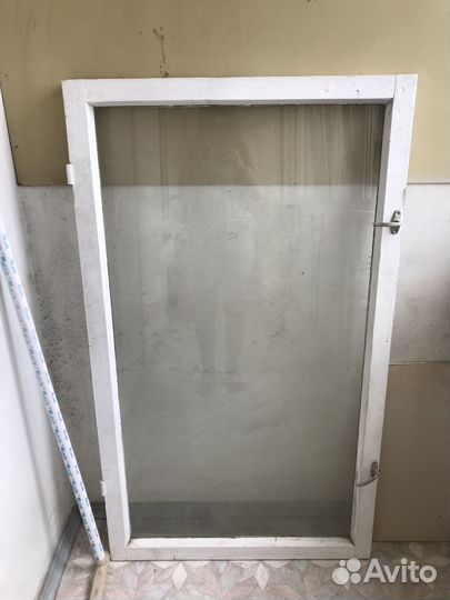 Деревянная оконная рама бу