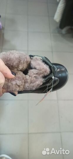 Зимние ботинки для мальчика новые