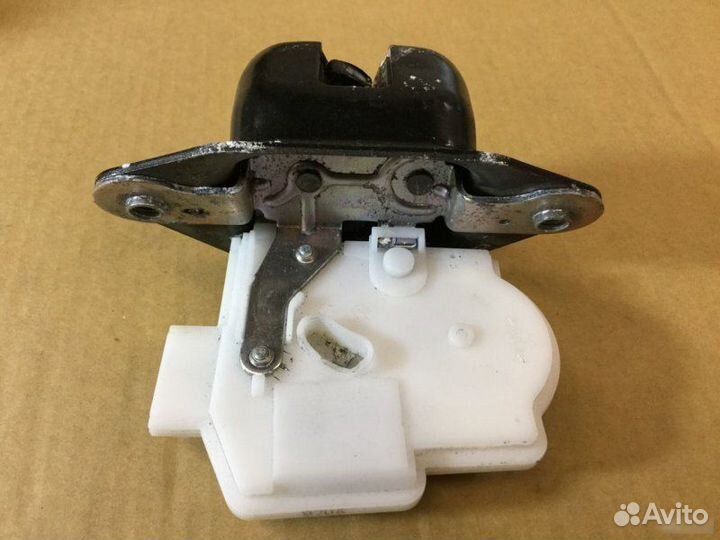 Замок багажника Acura Rdx 2006-2012