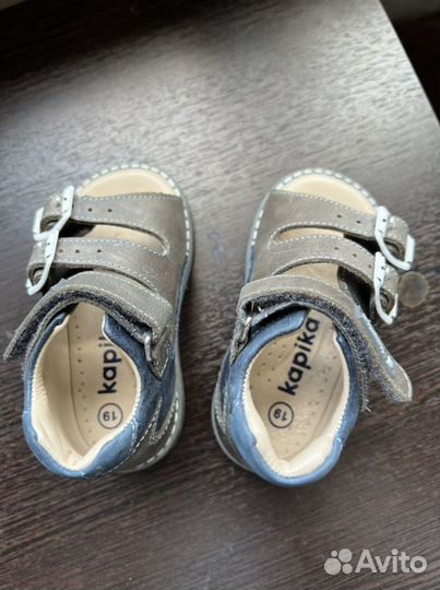 Детские босоножки