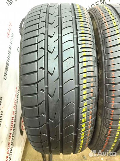 Toyo Tranpath MPZ 215/55 R17 94V