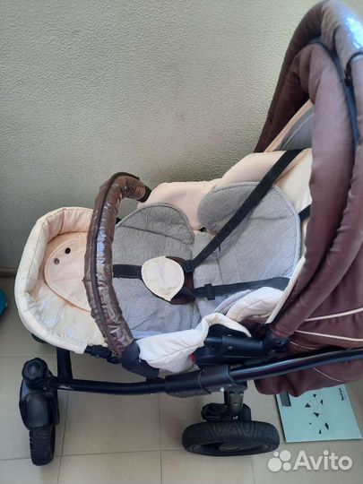 Коляска Zippy