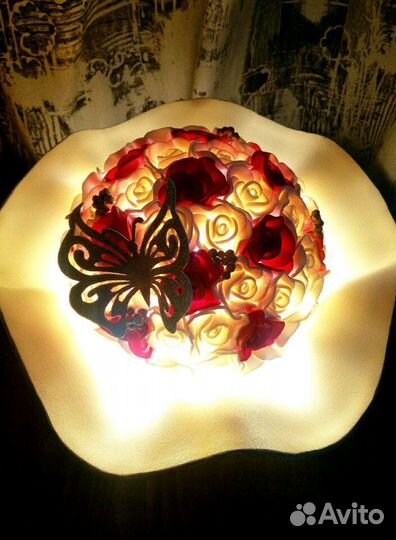 Светильник-букет роз. Светильник-кукла (изолон) Ро