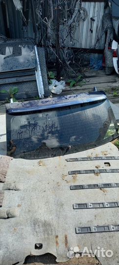 Стекло двери багажника Volkswagen Touareg 1 GP 7LA