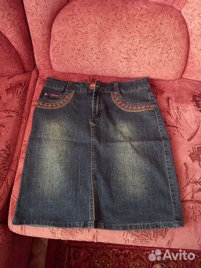 Женские вещи пакетом джинсы 2 пары и мини-юбка Поб