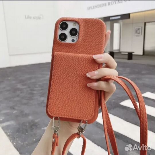 Чехол на iPhone 12 pro оранжевый