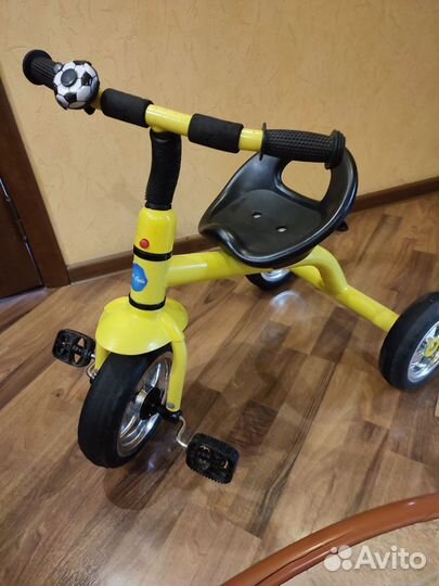 Детский трехколесный велосипед бу