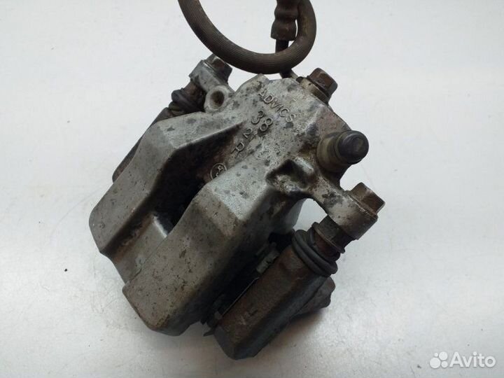 Суппорт тормозной задний правый Lexus Es250 (Xv60)