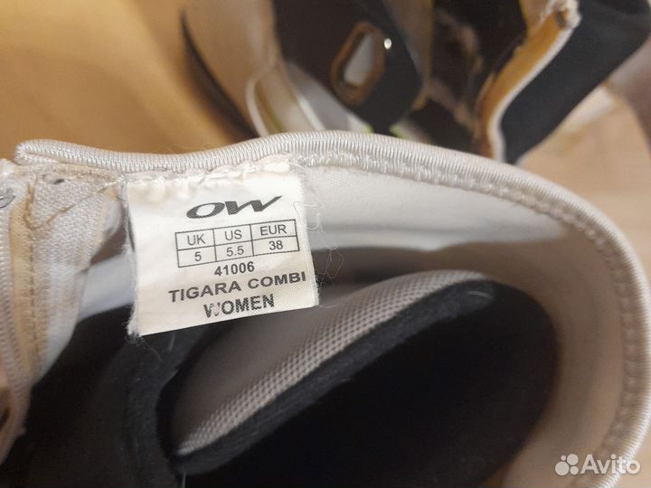 Лыжные ботинки коньковые