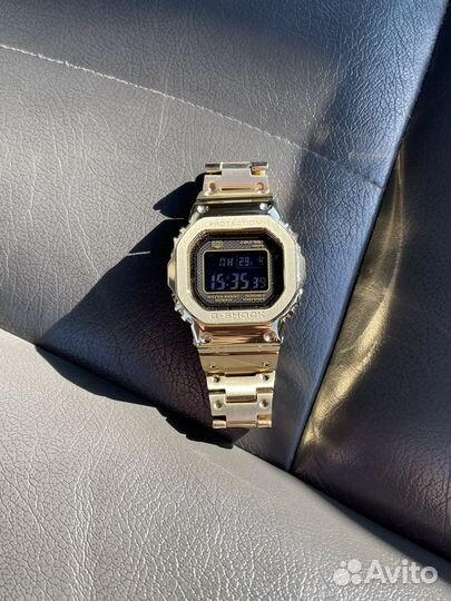 Casio G-shock GMW-B5000GD-9E