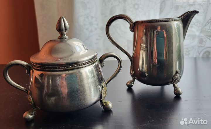 Набор сахарница и молочник, винтаж, металл