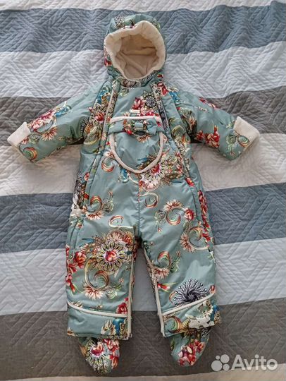 Зимний комбинезон для девочки
